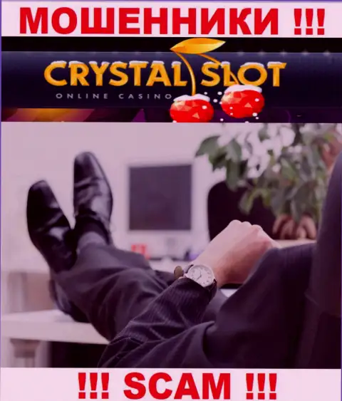 Об руководстве жульнической организации CrystalSlot нет никаких сведений